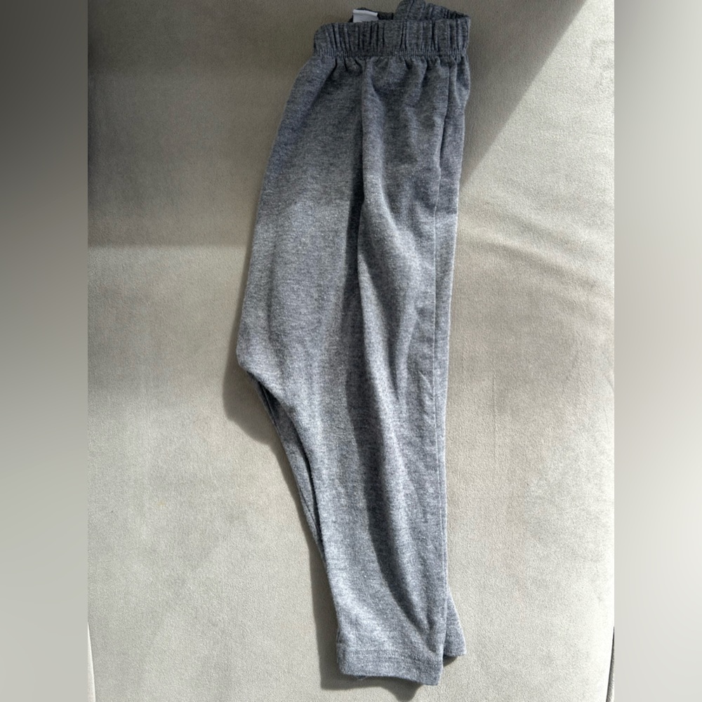 Old Navy Pants Size 18-24 Months in Grey